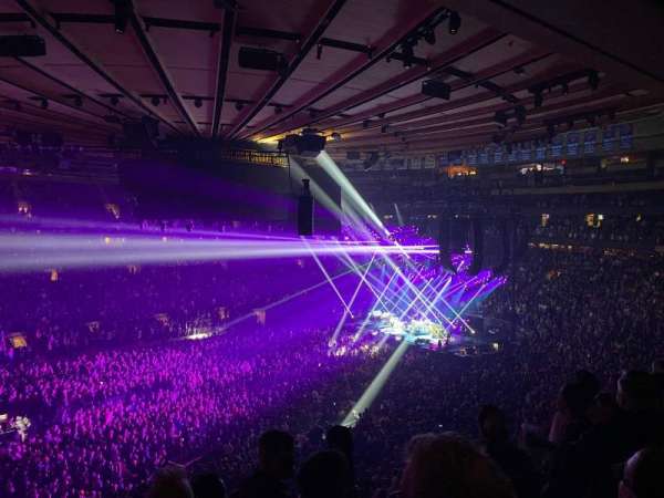 Madison Square Garden, section: 209, row: 5, seat: 14