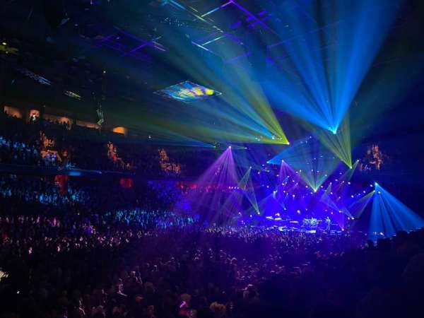 Mohegan Sun Arena, section: 17, row: N, seat: 14