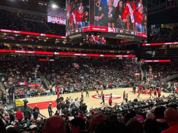 State Farm Arena, section: 121, row: Q, seat: 12