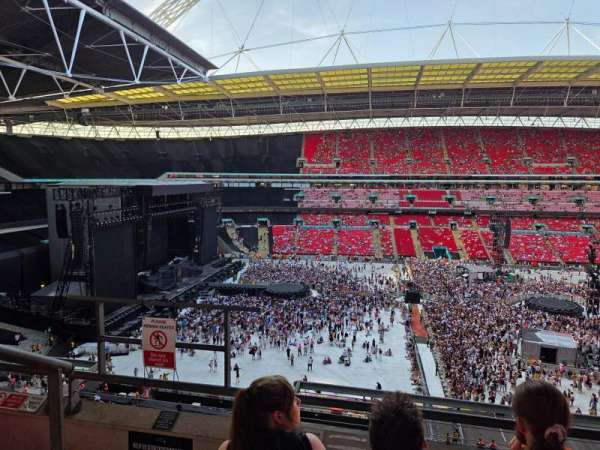 Wembley Stadium, section: 528, row: 3, seat: 43
