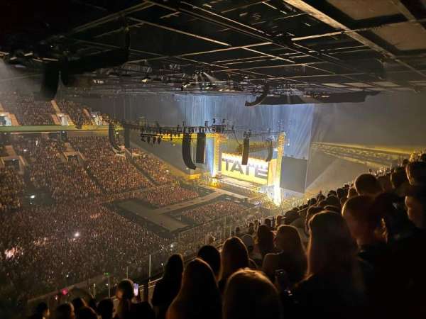 Royal Arena, section: 304, row: 14, seat: 89