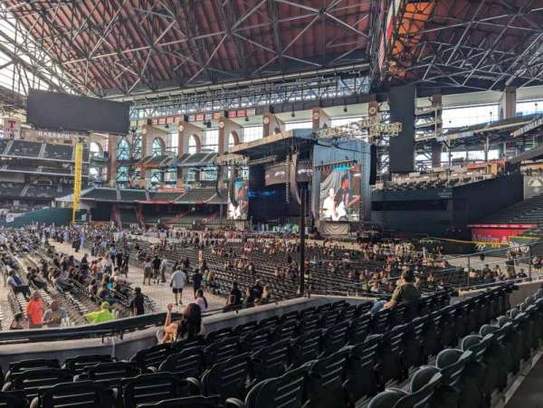 Globe Life Field, section: 25, row: 7, seat: 9
