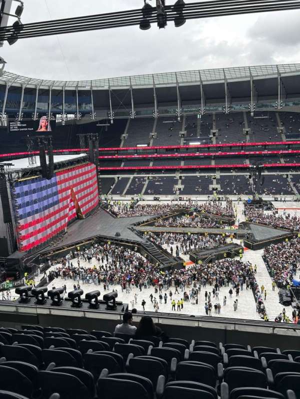 Tottenham Hotspur Stadium, section: 504, row: 15, seat: 160