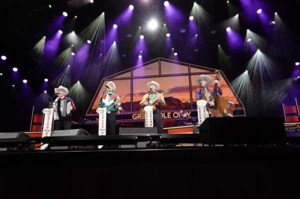 Grand Ole Opry House, section: 04, row: BB, seat: 4