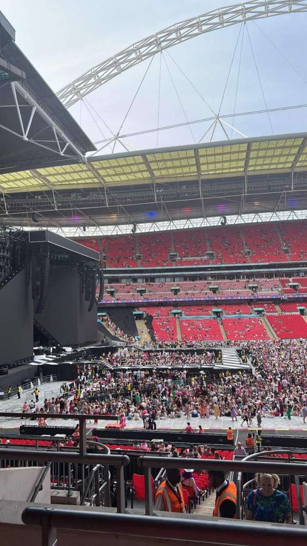 Wembley Stadium, section: 125, row: 39, seat: 69