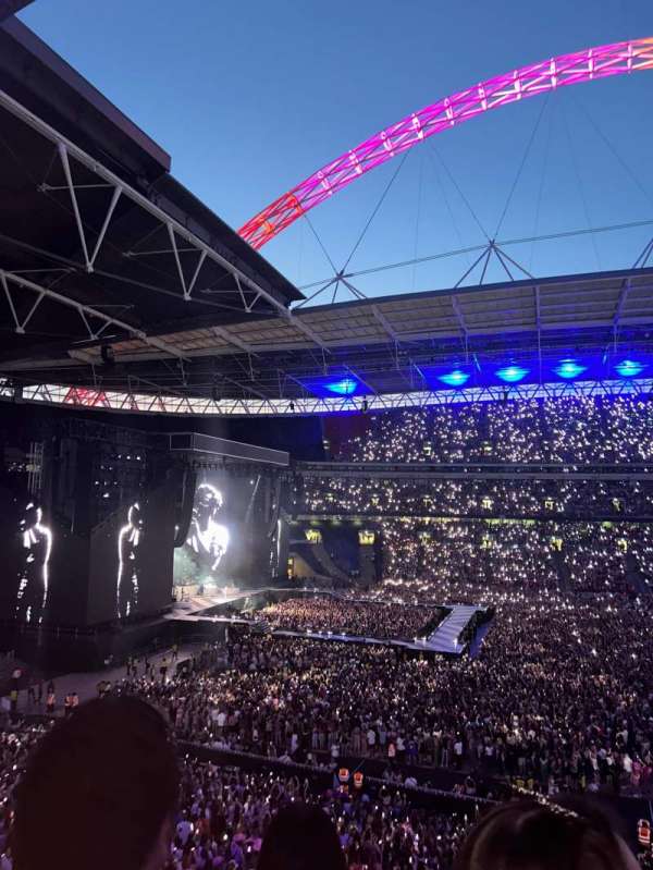 Wembley Stadium, section: 228, row: 3, seat: 40