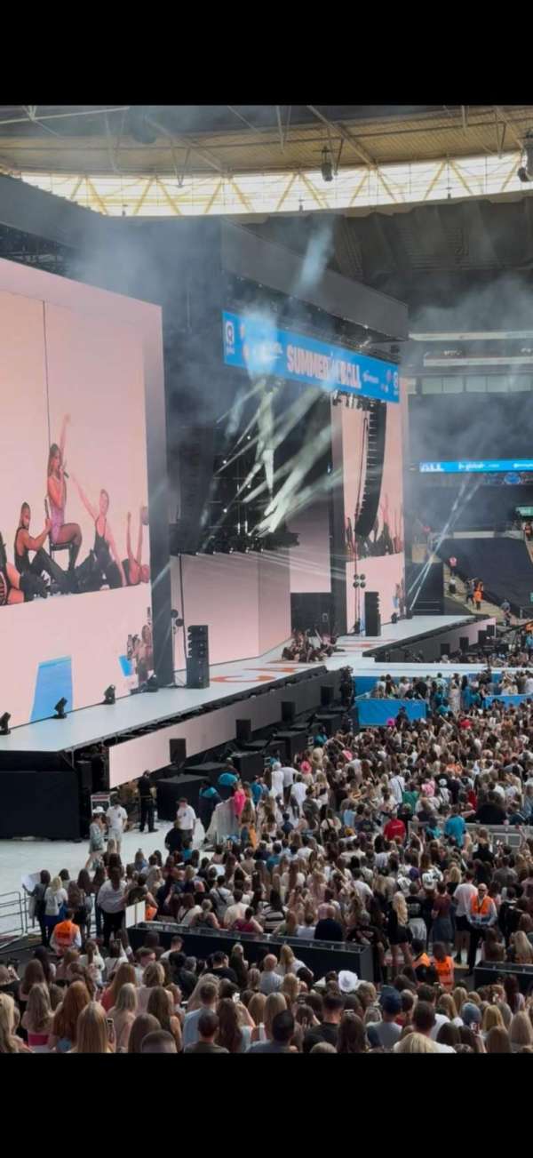 Wembley Stadium, section: 125, row: 33, seat: 78