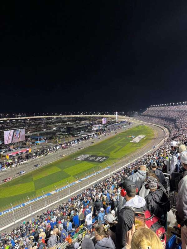 Daytona International Speedway, section: 434, row: 26, seat: 14