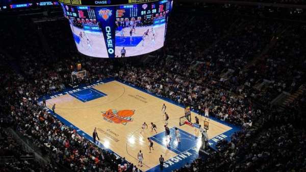 Madison Square Garden, section: 318, row: BS3, seat: 2