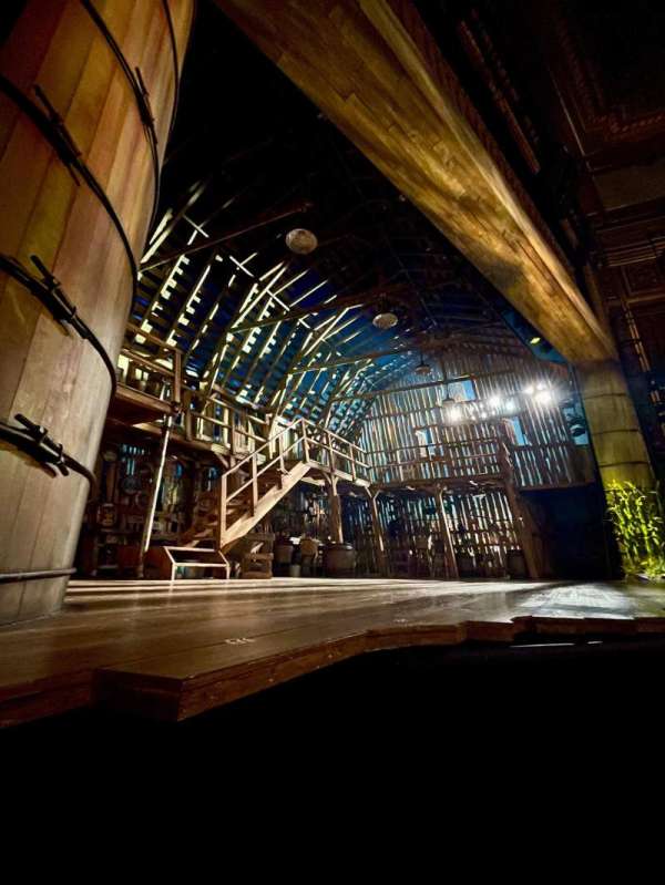 Nederlander Theatre, section: Orchestra L, row: A, seat: 7
