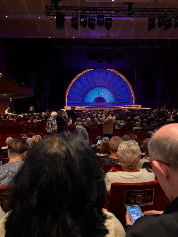 Cliffs Pavilion, section: Stalls, row: Y, seat: 26
