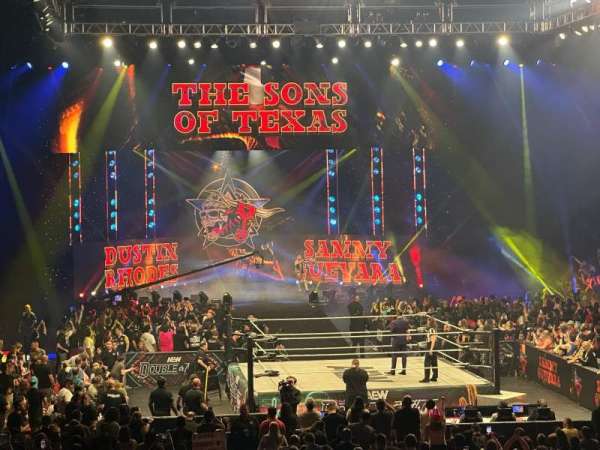 Desert Diamond Arena, section: 118, row: O, seat: 3