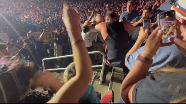 Desert Diamond Arena, section: 118, row: O, seat: 3