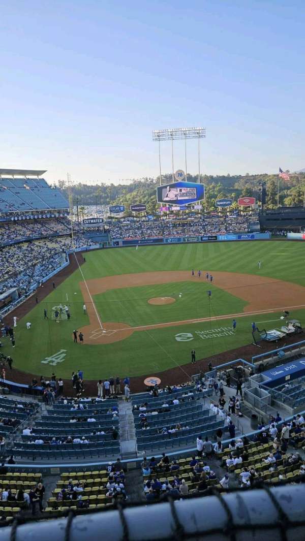 Dodger Stadium, section: 6RS, row: A, seat: 19
