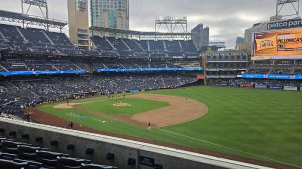 Petco Park, section: 215, row: 4, seat: 15