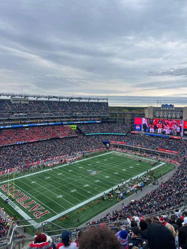 Gillette Stadium, section: 338, row: 17, seat: 19