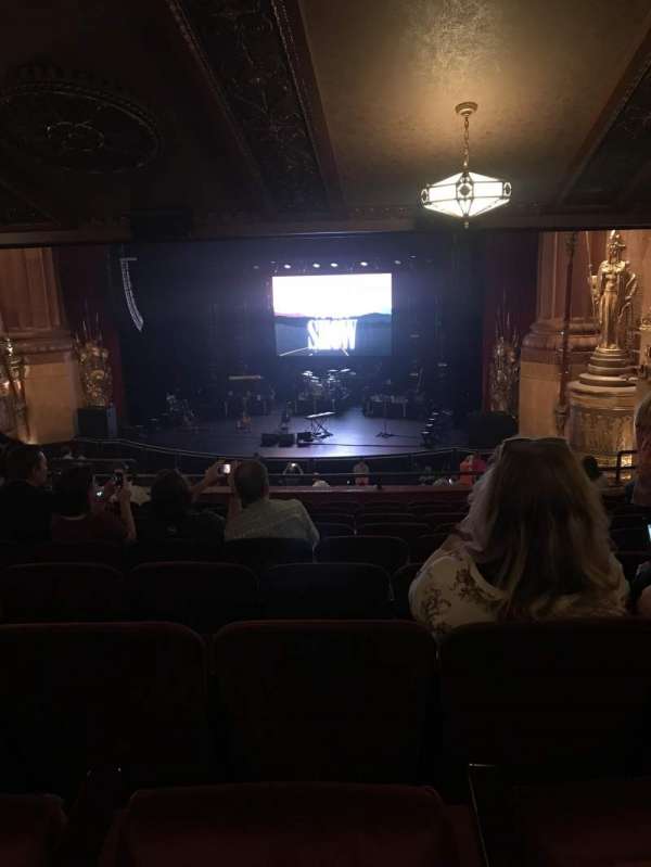 Beacon Theatre, section: Loge 2, row: J, seat: 2