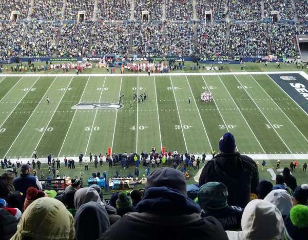 Lumen Field, section: 334, row: R, seat: 18