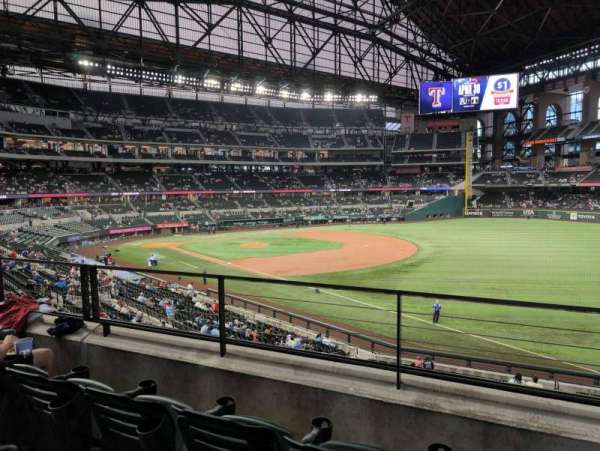 Globe Life Field, section: 124, row: 3, seat: 20