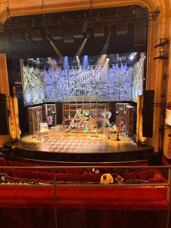 Royal Alexandra Theatre, section: Dress Circle C, row: B, seat: 15