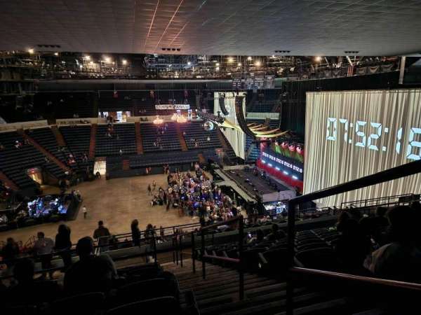 Lakefront Arena