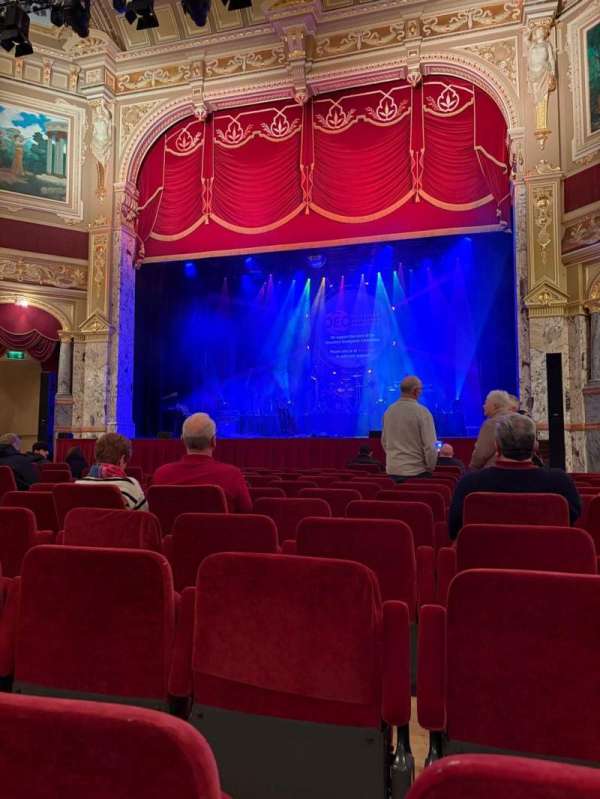 Royal Hall, Harrogate, section: Stalls, row: M, seat: 9