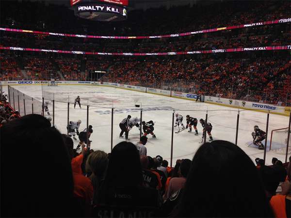 Honda Center, section: 203, row: M, seat: 9