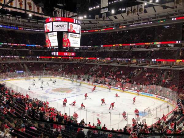 United Center, section: 213, row: 1, seat: 6