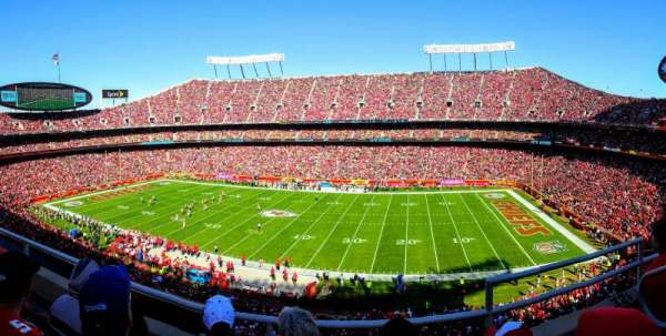Arrowhead Stadium, section: 322, row: 3, seat: 2
