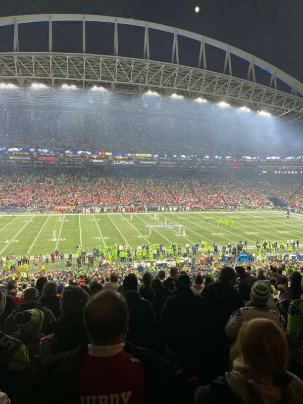 Lumen Field, section: 237, row: S, seat: 7