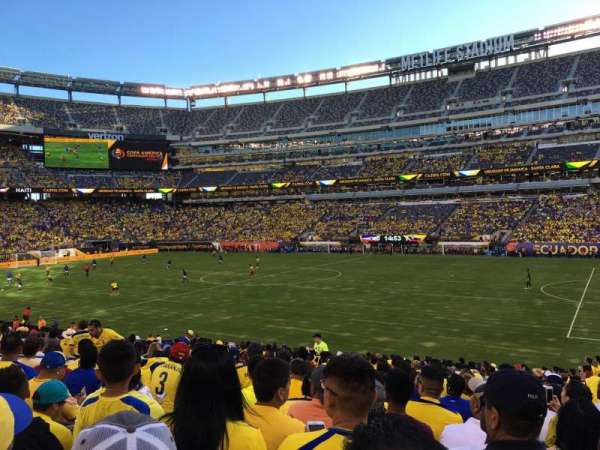 MetLife Stadium, section: 110, row: 23, seat: 7