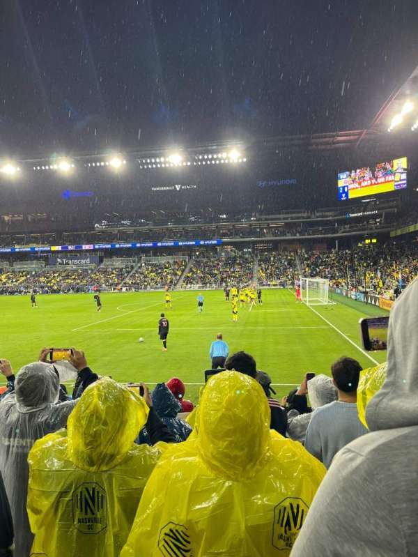 Geodis Park, section: 114, row: H, seat: 12