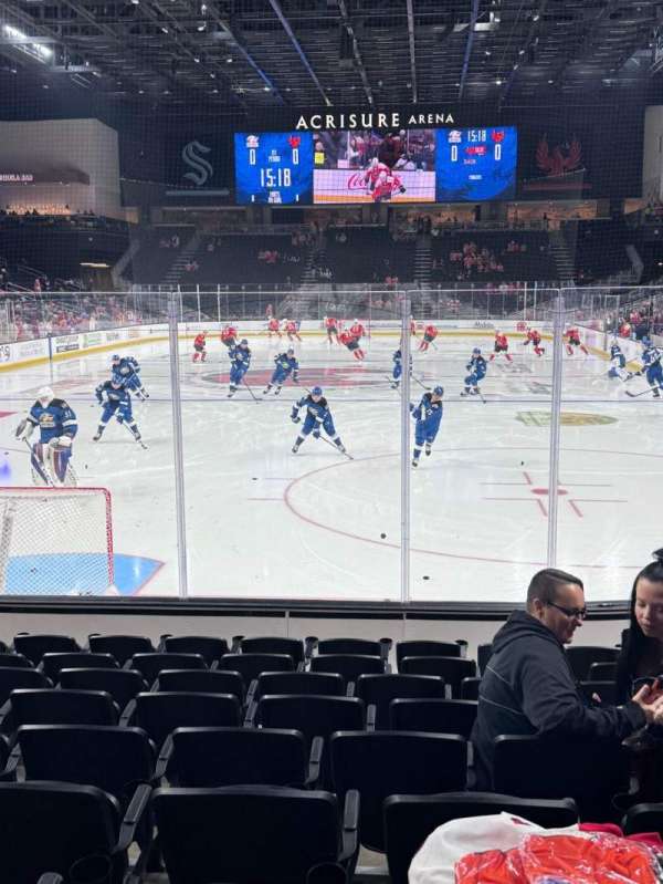 Acrisure Arena, section: 101, row: J, seat: 9