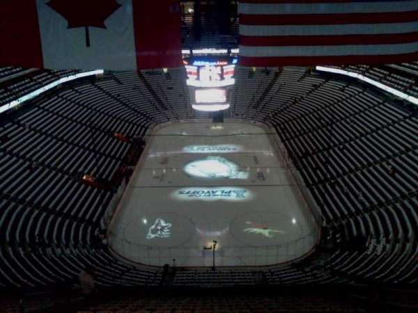 Desert Diamond Arena, section: 223, row: Q, seat: 8