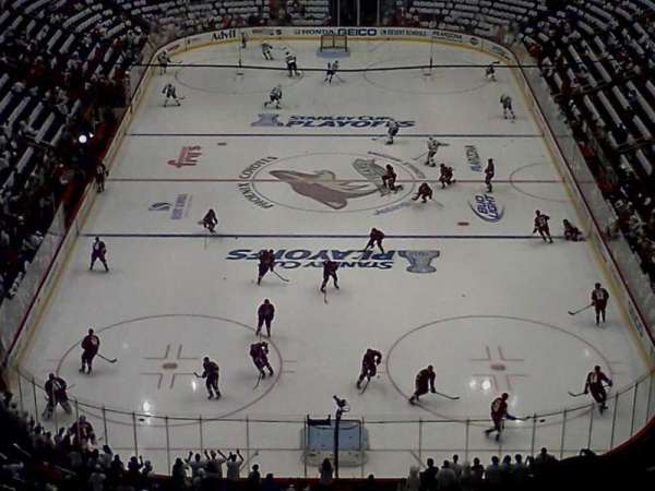 Desert Diamond Arena, section: 223, row: Q, seat: 8
