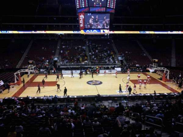 Desert Diamond Arena, section: 112, row: W, seat: 9
