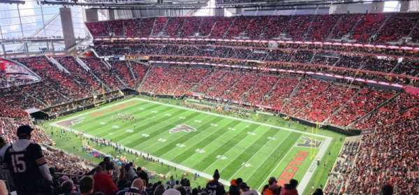 Mercedes-Benz Stadium, section: 334, row: 22, seat: 15