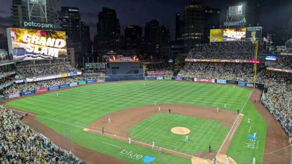 Petco Park, section: 304, row: 4D, seat: 5