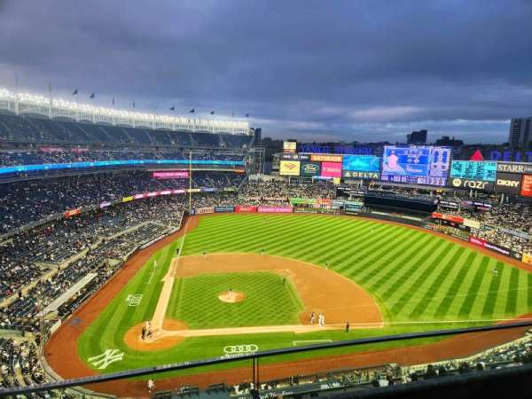 Yankee Stadium, section: 417, row: 2, seat: 4