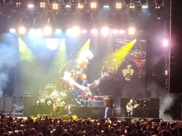 Hartford Healthcare Amphitheatre, section: 204, row: AA, seat: 5