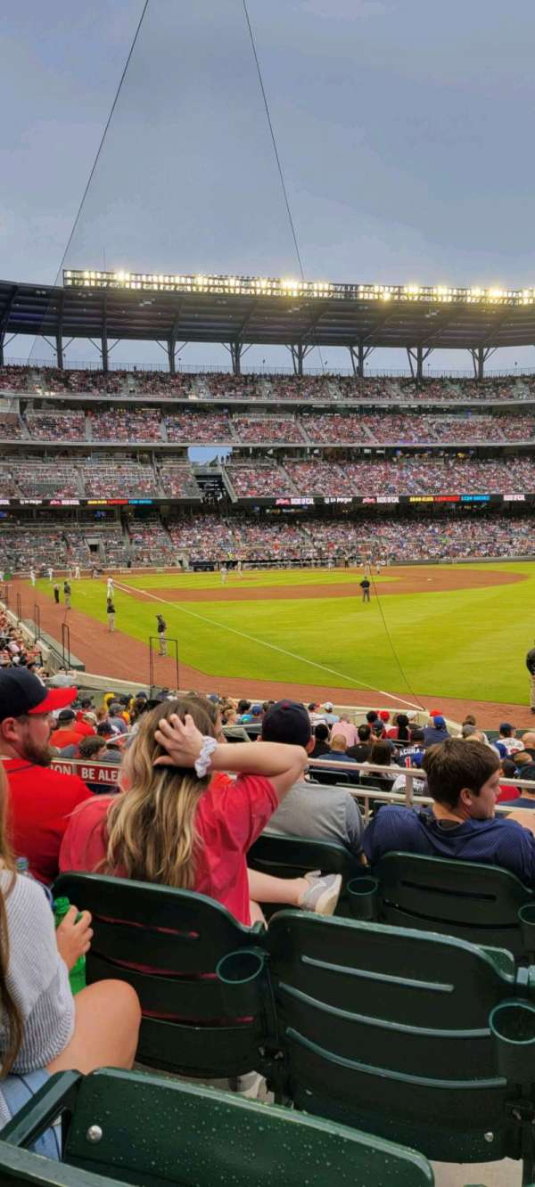 Truist Park, section: 109, row: 4, seat: 13