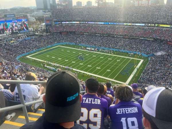 Nissan Stadium, section: 306, row: KK, seat: 28