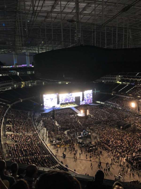 SoFi Stadium, section: 425, row: 5, seat: 16