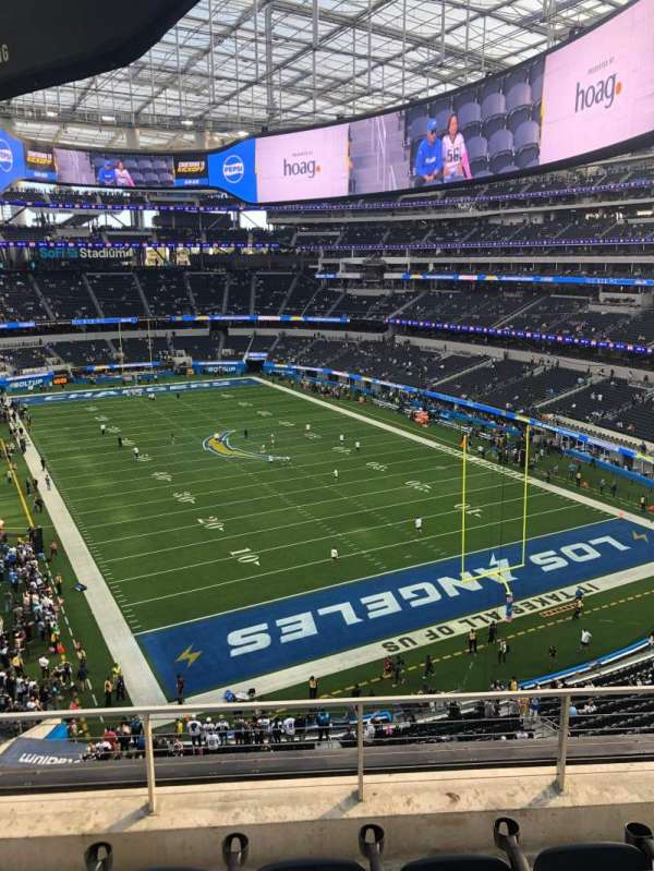 SoFi Stadium, section: 306, row: 4, seat: 10