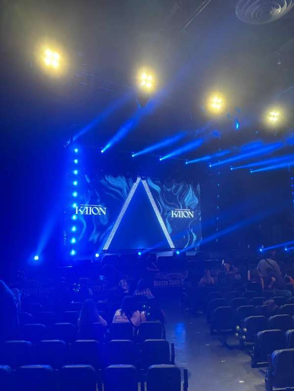 The Theater at Madison Square Garden, section: 101, row: T, seat: 19