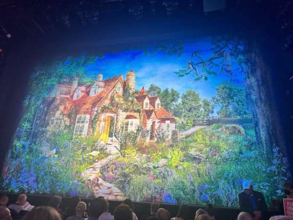 Hayes Theater, section: Orchestra C, row: G, seat: 102