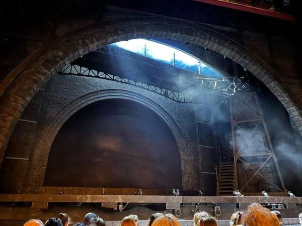 Lunt-Fontanne Theatre, section: Orchestra C, row: F, seat: 101