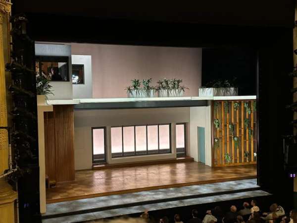 Hudson Theatre, section: Dress Circle L, row: B, seat: 1