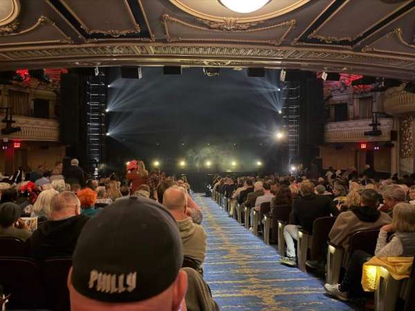 Palace Theatre, Broadway, section: Orchestra L, row: U, seat: 101
