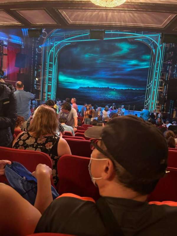 Broadway Theatre - 53rd Street, section: Orchestra R, row: T, seat: 9
